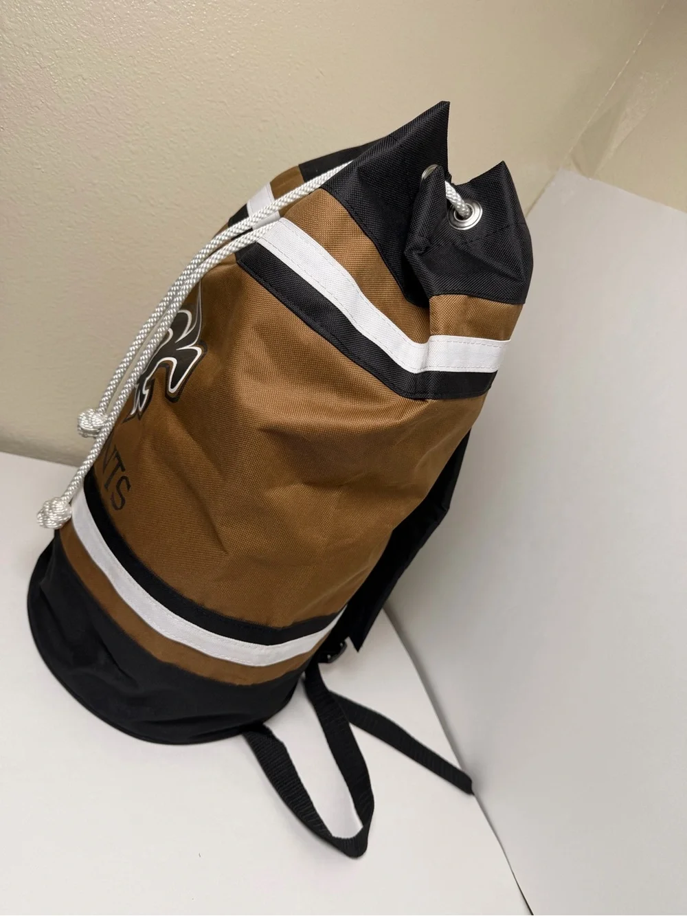 Drawstring Backpack Bag - Black & Brown Team Logo